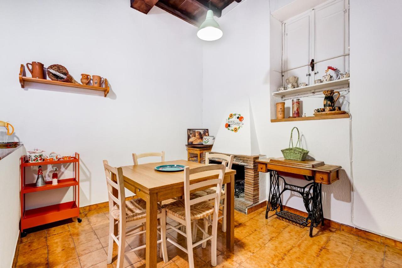 Spanish Steps Spacious Apartment ローマ エクステリア 写真