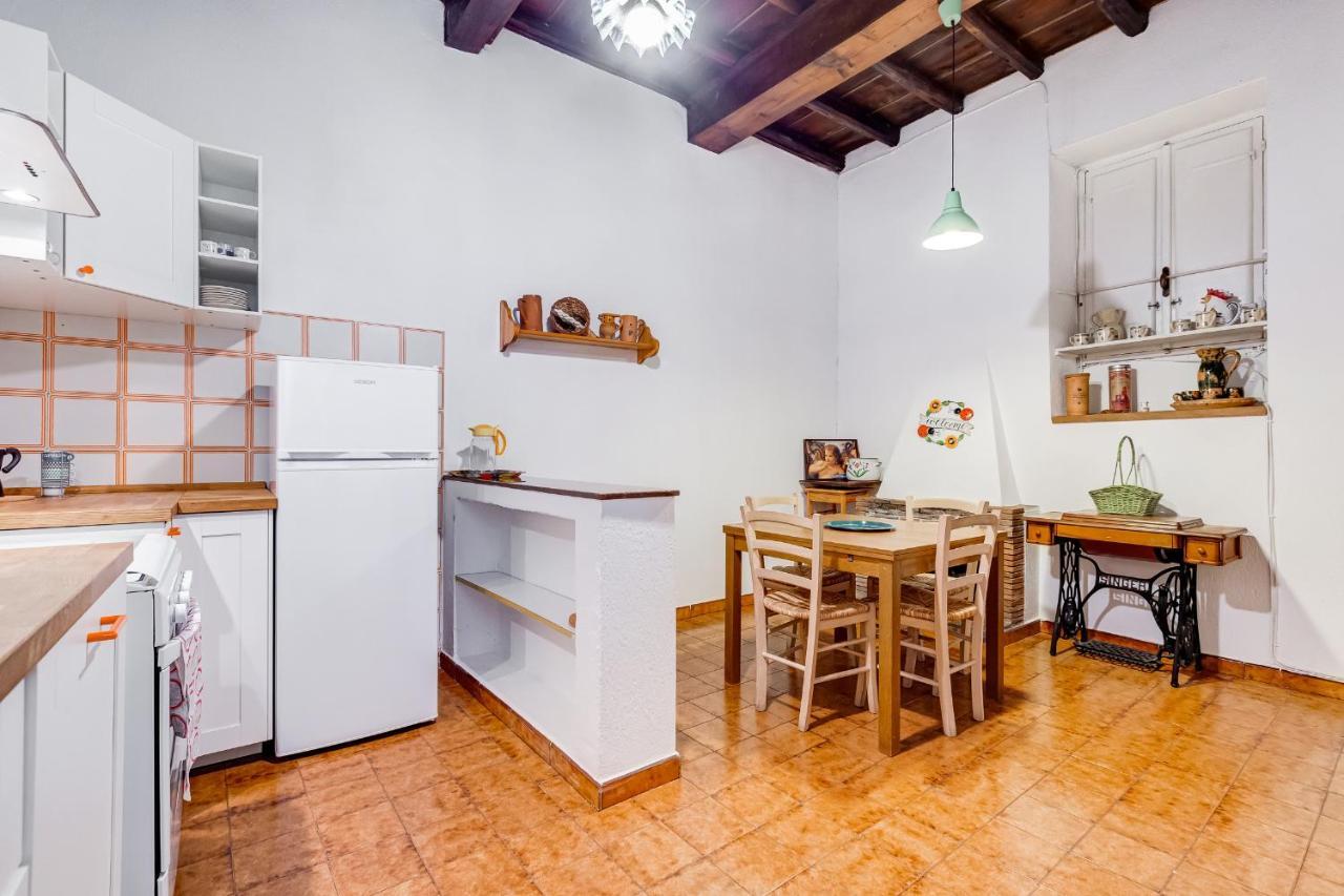 Spanish Steps Spacious Apartment ローマ エクステリア 写真