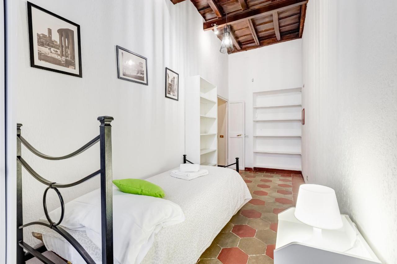 Spanish Steps Spacious Apartment ローマ エクステリア 写真